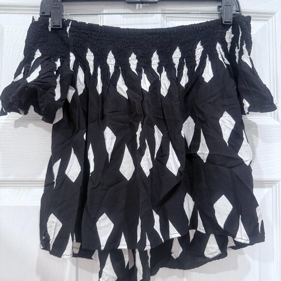 Ava Sky black white off the shoulder top XS - Picture 2 of 3